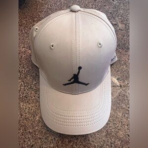 Nike Hemp and Black Golf Cap